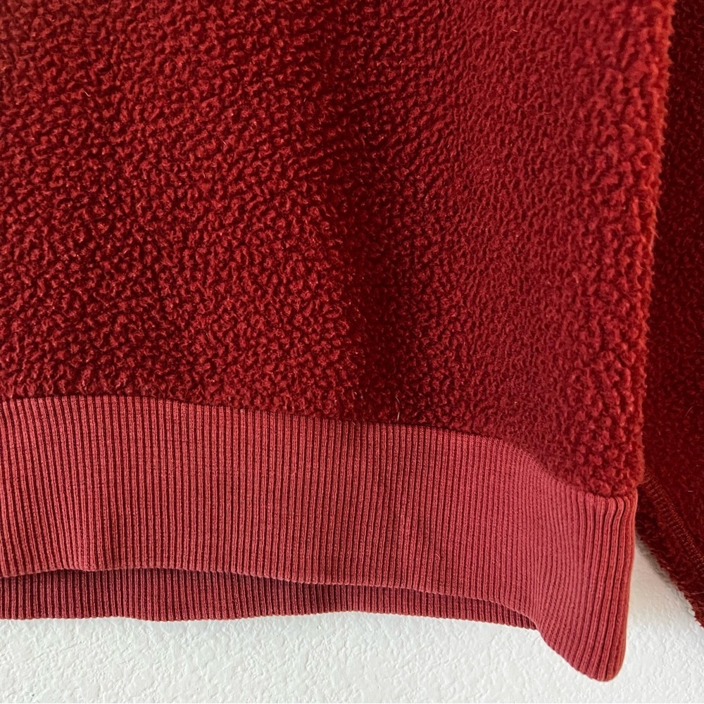 Everlane ReNew Sherpa Teddy Fleece Crewneck Pullover Rust Red Size Medium - Picture 10 of 16